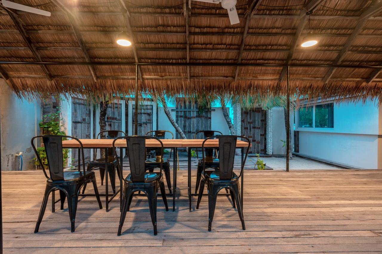 Brickwood Rasdhoo- Beach Front Екстериор снимка