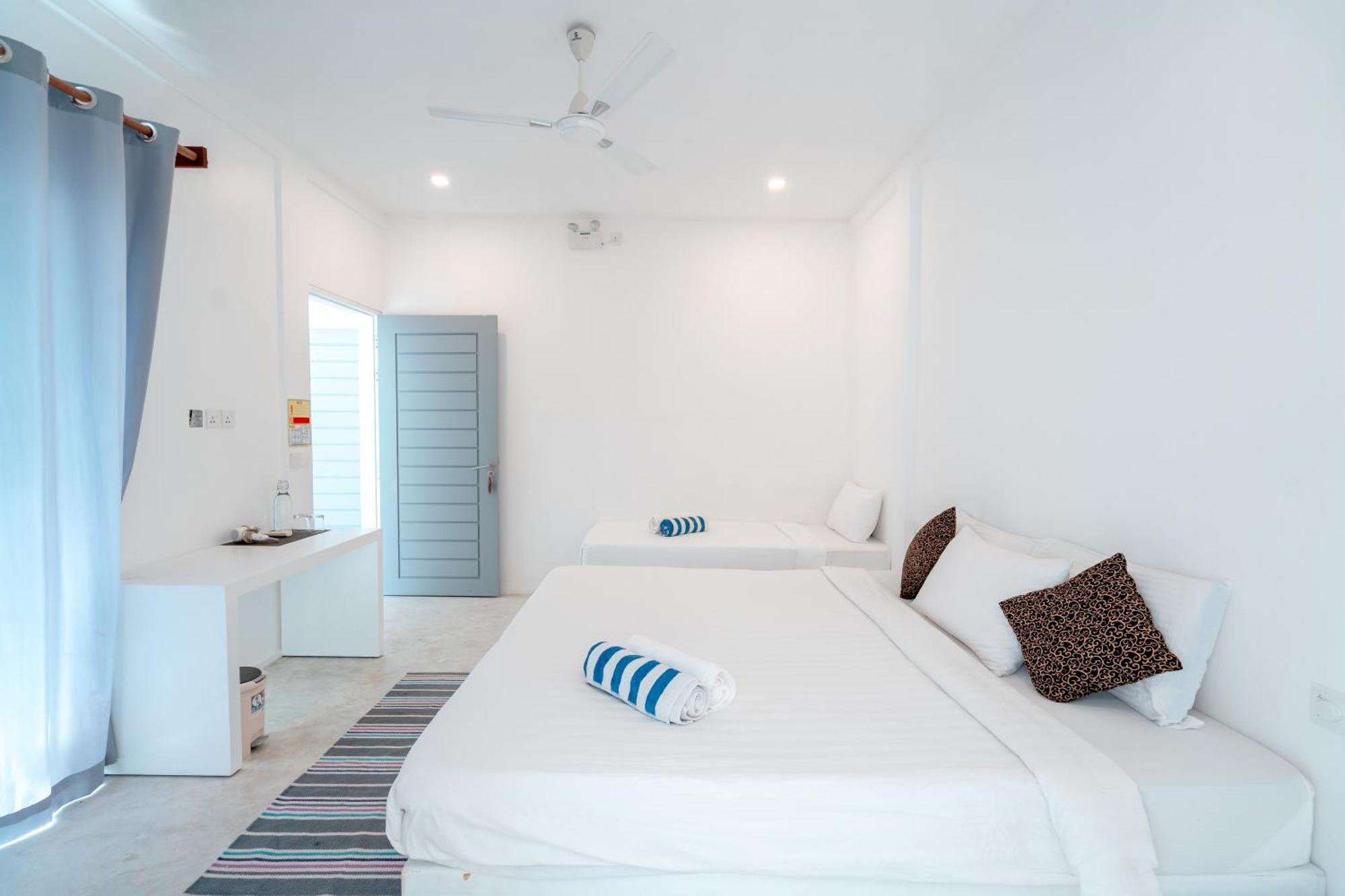 Brickwood Rasdhoo- Beach Front Екстериор снимка
